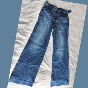 NWT High rise wide leg jeans
